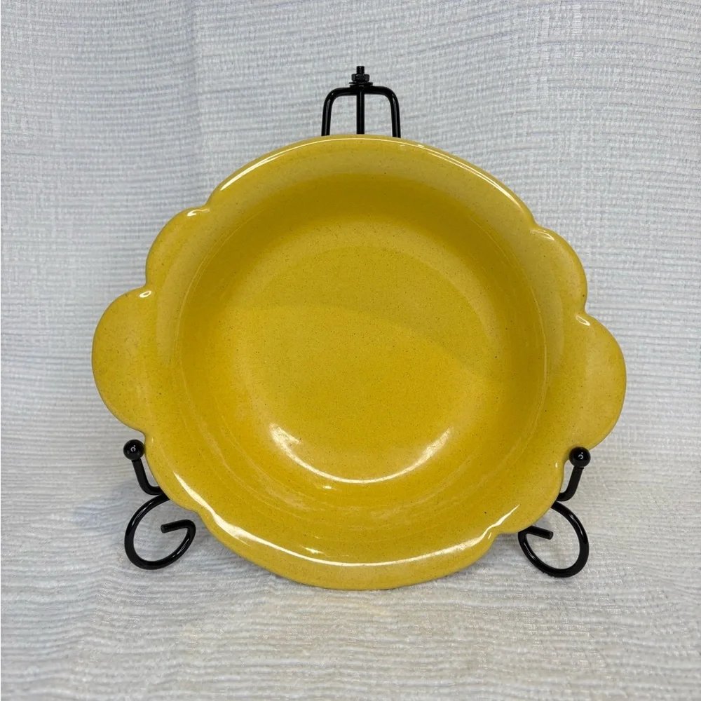 Vintage Frankoma Yellow Glazed Flower-Edge Serving Bowl